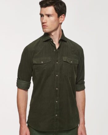 Velvet shirt with pockets