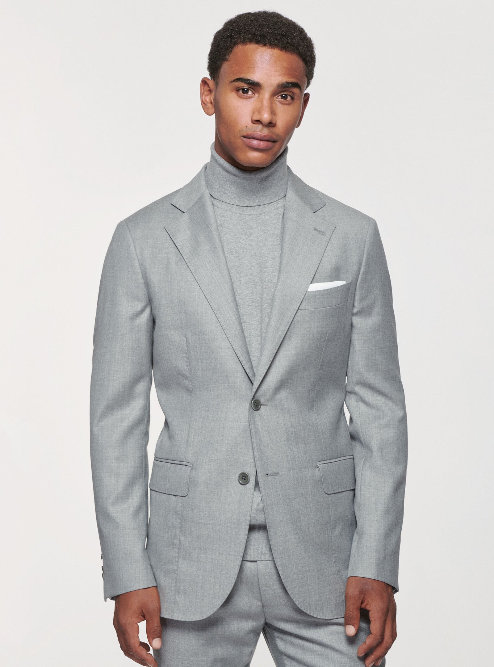 Light gray suit in 110s pure superfine wool