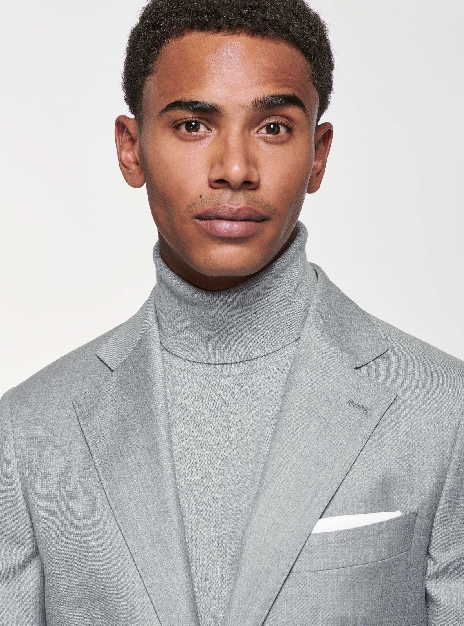 Light gray suit in 110s pure superfine wool