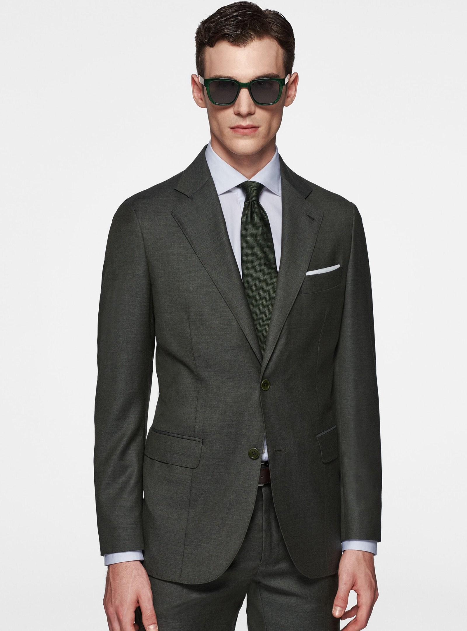 Light gray suit in 110s pure superfine wool